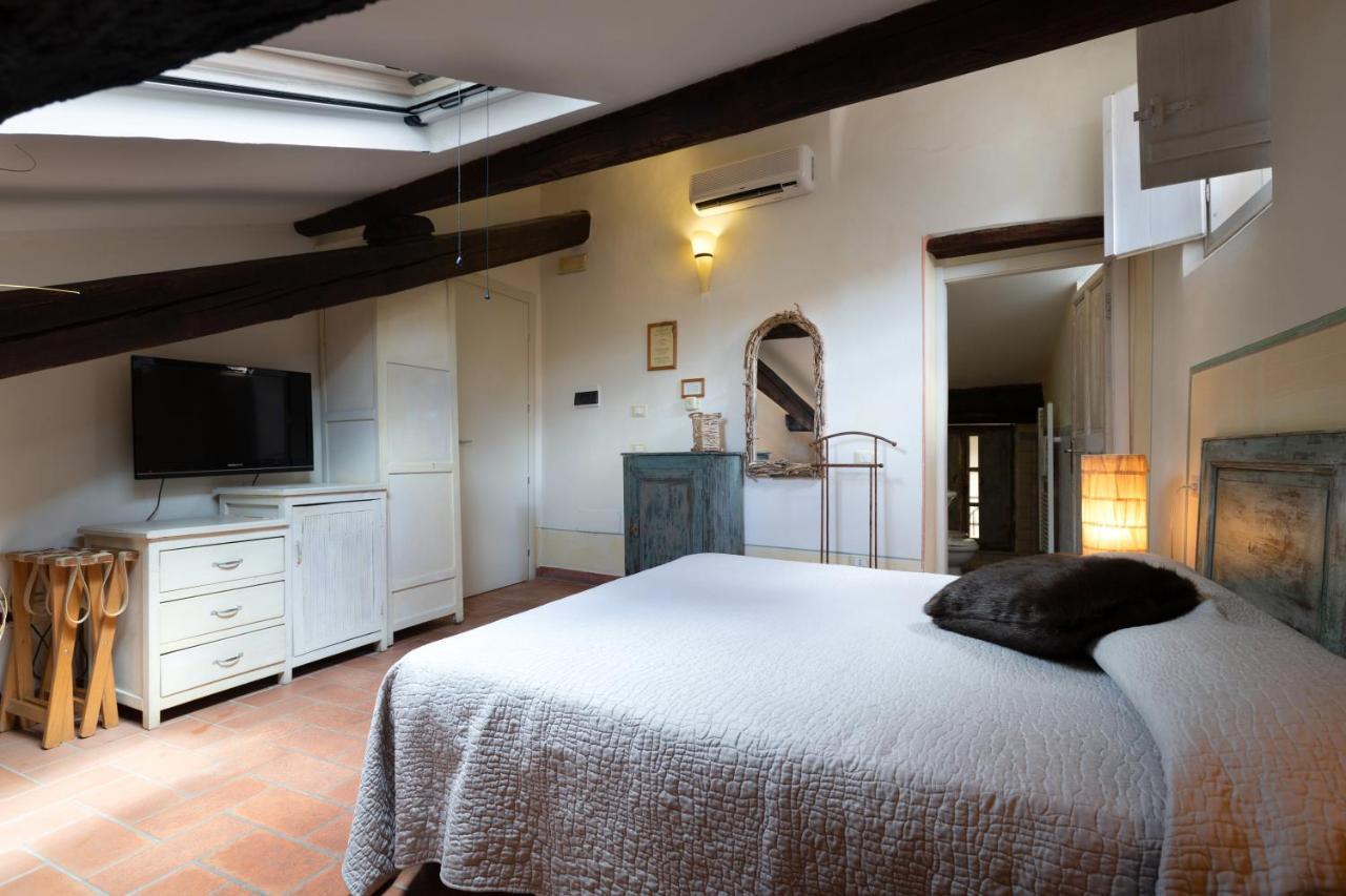 Hotel Al Convento Vezzano Ligure Buitenkant foto
