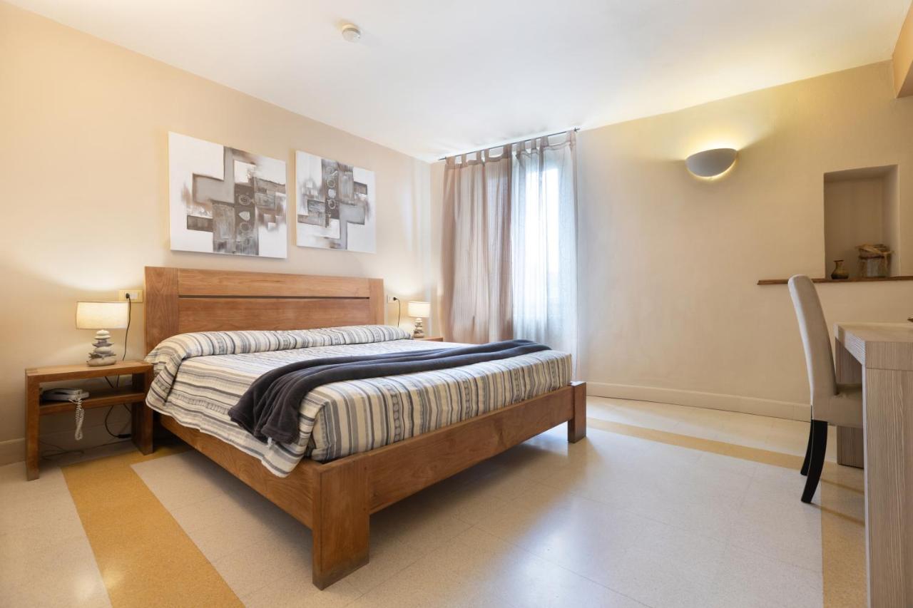 Hotel Al Convento Vezzano Ligure Buitenkant foto