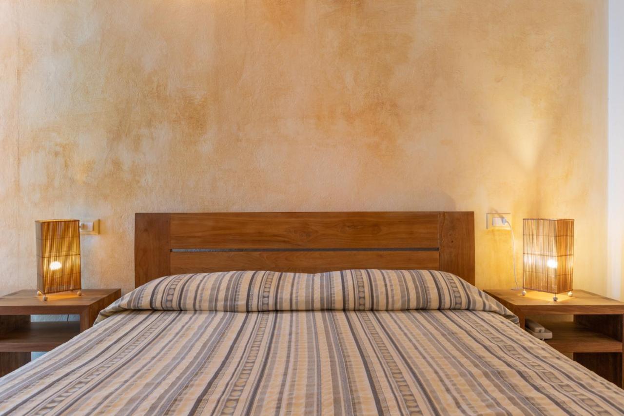 Hotel Al Convento Vezzano Ligure Buitenkant foto